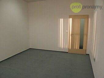 Pronájem kanceláře 24 m² - 4