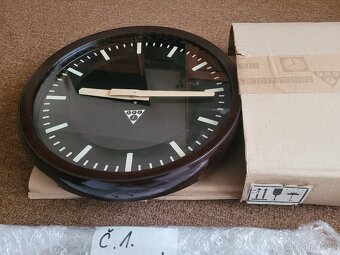 Pragotron hodiny 24 V uloženka - 4