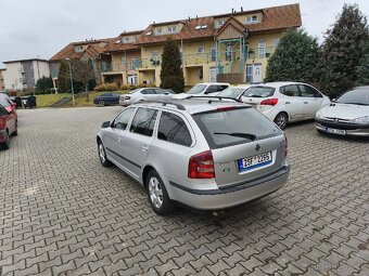 Škoda Octavia II 2.0 tdi - 4