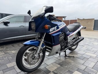 Kawasaki Gpz 900 - 4