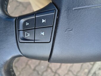 Volant Volvo - 4