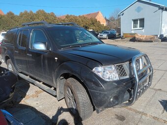 Navara 2.5dci. D40 - 4