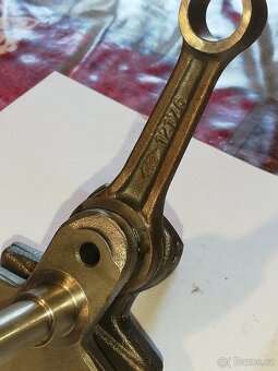 Klukova hriadeľ STIHL 041 - 4