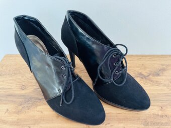 DÁMSKÉ LODIČKY MARKS&SPENCER vel.40/41 - 4