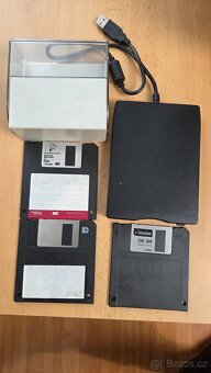 Disketová jednotka USB - 4