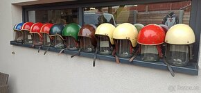 CELÁ SBÍRKA Kokosy staré helmy cca 80ks - 4