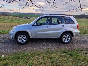 Toyota Rav4 2.0 VVT-i 4x4 - 4