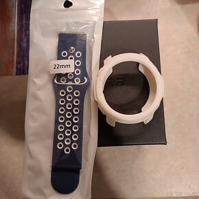Nové nepoužité Hodinky Polar Grit X PRO champagne. - 4