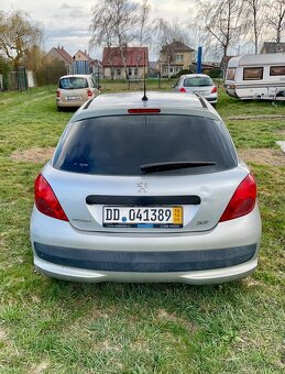 Peugeot 207 1,4HDi - 4