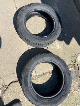 Barum 205/60 r16 zimní - 4