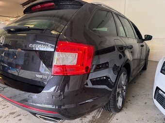 ŠKODA OCTAVIA RS 2.0 TDI 135kW MANUÁL - 4