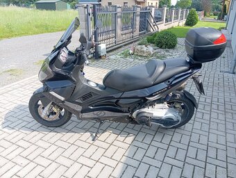 Gilera Nexus 500 - 4