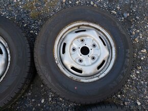 Sada 16" plechových disků 5x160 + C zimní pneu Nexen - 4
