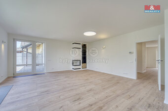 Prodej rodinného domu, 340 m², Popovičky, ul. Na Skalce - 4