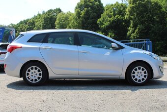 Hyundai i30 1,6 CRDi ČR,VÝHŘEVY,DPH,2014 - 4
