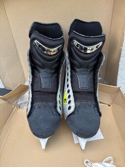 Hokejové brusle Graf G70 Ultra, vel. 42 - 4