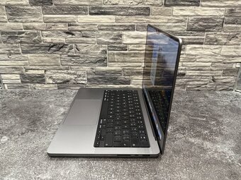 MacBook Pro 14” M2 Pro / 16GB / 500GB DPH - 4