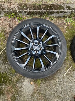 Prodám kola 275/40 R22 - 4