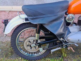 stavba trialu terénní závodní motocykl čz 125 nebo 175 ccm - 4