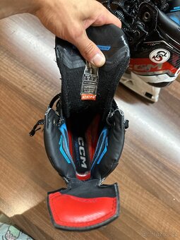 Brusle CCM Jetspeed FT6 Pro - 4