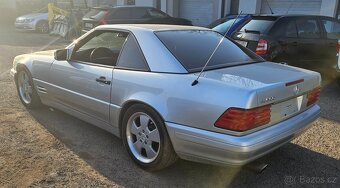 Mercedes Benz SL500 Hardtop - 4