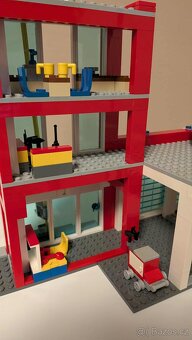 LEGO City - Hasičská stanice 60004 - 4