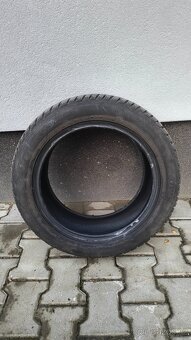 Prodám pneu 205/55/R16, celkem 6 ks (možno i jednotlivě, po - 4