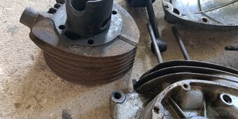 Díly motoru ČZ 150 C - 4