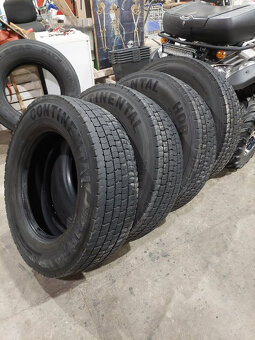 Prodám pneumatiky 275/70 R 22.5 - 4