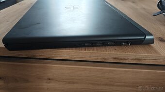 Prodám Notebook Dell - 4