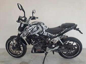 KTM 125 Duke ABS - 4