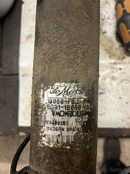 Ford Galaxy II - Tlumič pérování zadní - 4