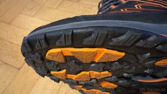 Pánské kotníčkové trekové boty AlpinePro - vel. 42 - 4