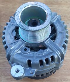 Alternátor Iveco - 4