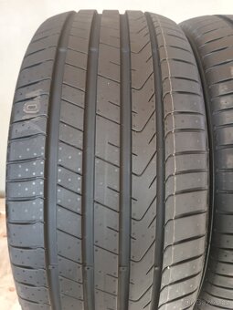 2xletní pneu 235/40/19.Pirelli. - 4