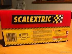 3x Škoda - Fabia a 2 různé verze Octavia WRC Scalextric - 4
