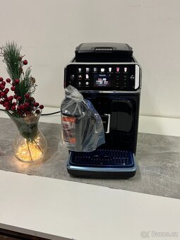 Kávovar Philips EP5500 LatteGo - 4