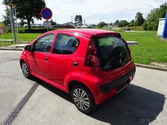 Peugeot 107 1,0i - 4