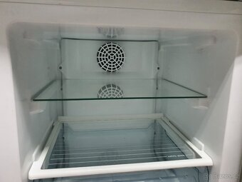 NOFROST mrazák AEG 100ltr doprava - 4