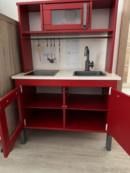 Dětská kuchyňka Ikea s příslušenstvím - 4