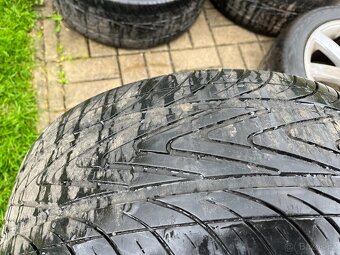 4x alu disky 5x112 R17, letní pneu - 4