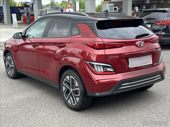 Hyundai Kona 64kWh POWER CZECH EDITION (2023) - 4