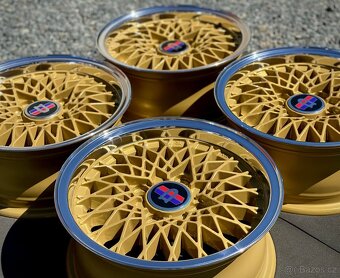 Mesh Etoile 14" 4x114,3 Datsun - 4