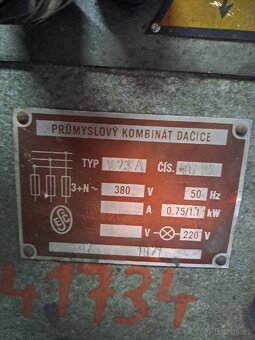 Stojanová vrtacka - 4