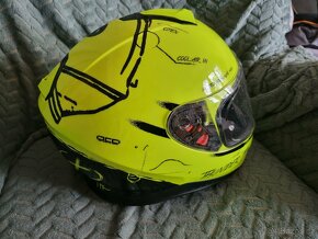 Prodám integrální moto helmu MT Helmets - 4