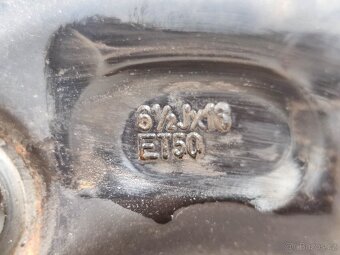 Zimní pneu + plech. disky - 4