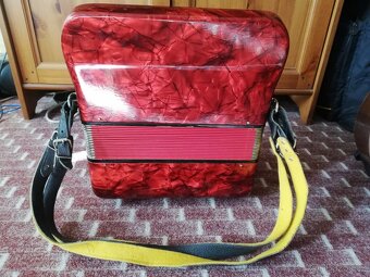 Heligonka - Harmonika - Delicia  8 basů - 4