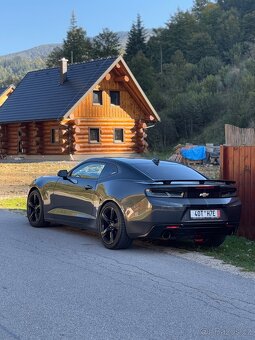 Chevrolet Camaro 6.2 V8 A/T 2017 - 4