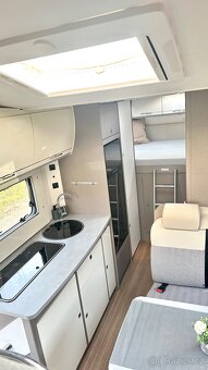 Pronájem - Obytný vůz s alkovnou - 4