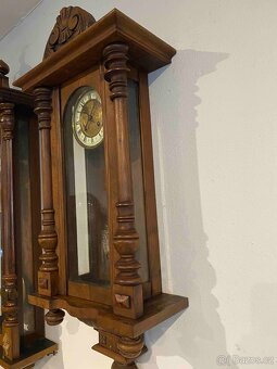 Krásné starožitné hodiny - 4